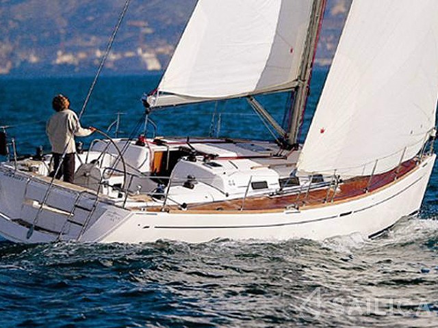 Dufour 44 - Yacht Charter Sailica