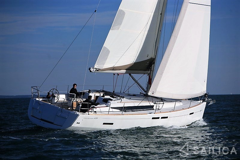 Sun Odyssey 439 - Yacht Charter Sailica
