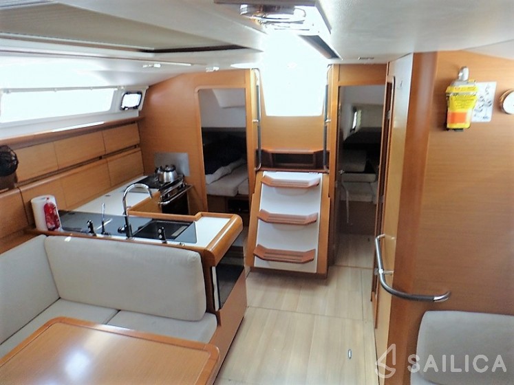 Sun Odyssey 439 - Yacht Charter Sailica