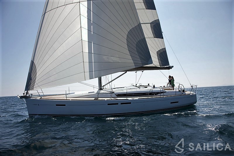 Sun Odyssey 439 - Yacht Charter Sailica