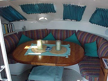 Lagoon 420 - Yacht Charter Sailica
