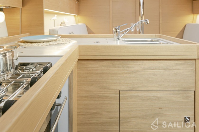 Dufour 360 Grand Large - Yacht Charter Sailica