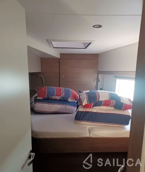 Bali 4.4 - Yacht Charter Sailica