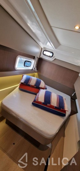 Bali Catspace - Yacht Charter Sailica