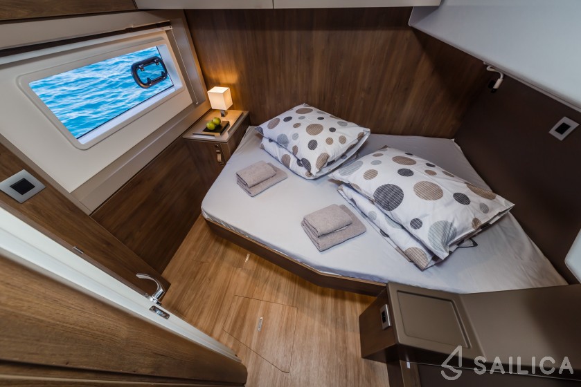 Bali 4.6 - Yacht Charter Sailica