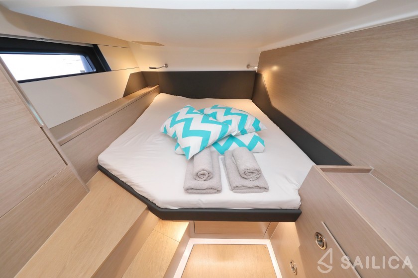 Hanse 460 - Yacht Charter Sailica