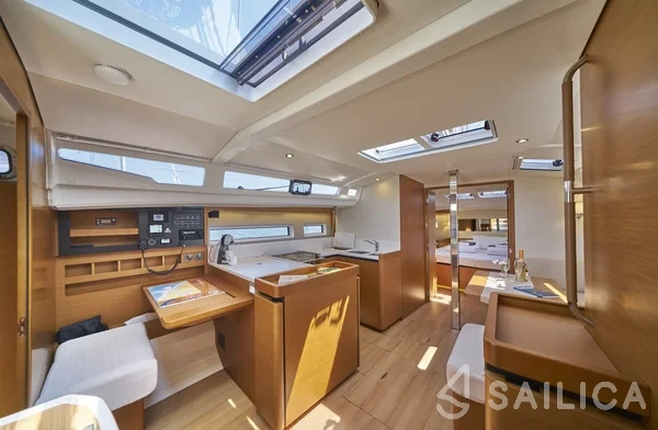 Sun Odyssey 440 - Yacht Charter Sailica