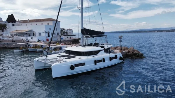 Lagoon 46  - Yacht Charter Sailica