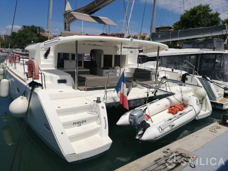 Lagoon 450 - 4 + 2 cab. - Yacht Charter Sailica