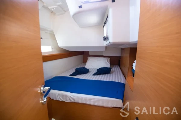 Sun Odyssey 469 - Yacht Charter Sailica