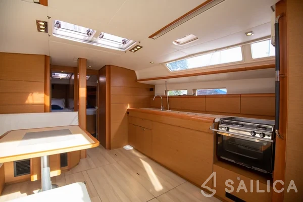 Sun Odyssey 469 - Yacht Charter Sailica
