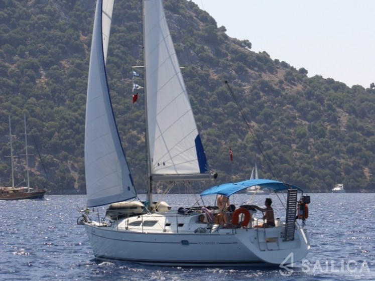 Sun Odyssey 37 - Yacht Charter Sailica