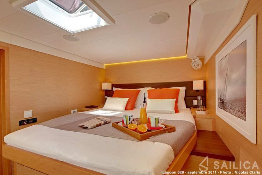 Lagoon 620 - Yacht Charter Sailica