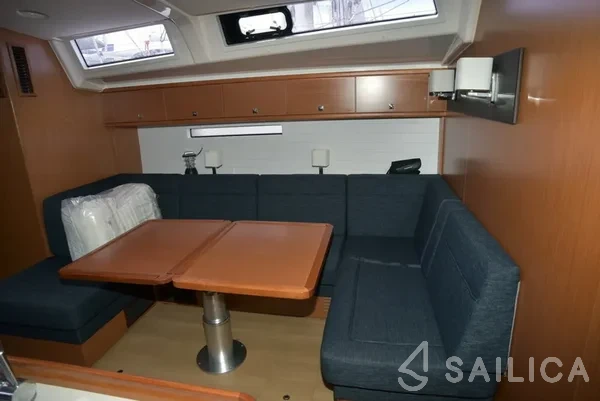 Bavaria Cruiser 56 - Yacht Charter Sailica