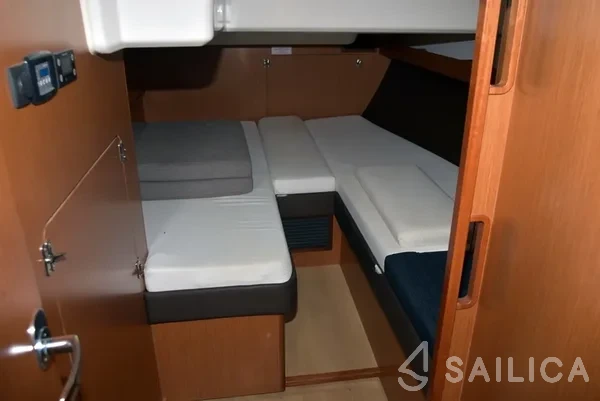 Bavaria Cruiser 56 - Yacht Charter Sailica