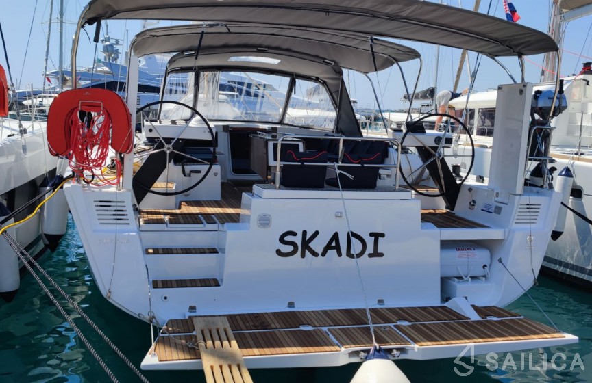 Dufour 530 - Yacht Charter Sailica