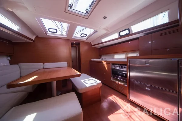 Dufour 460 GL - Photo #61 Dufour 460 GL - Yacht Charter Sailica