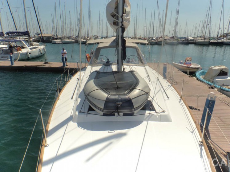 Oceanis 45 - Yacht Charter Sailica