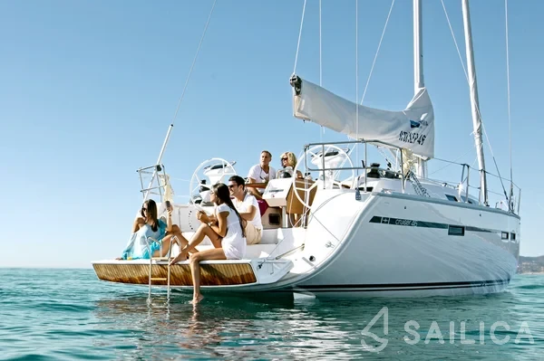 Bavaria 46 Cruiser - Yacht Charter Sailica