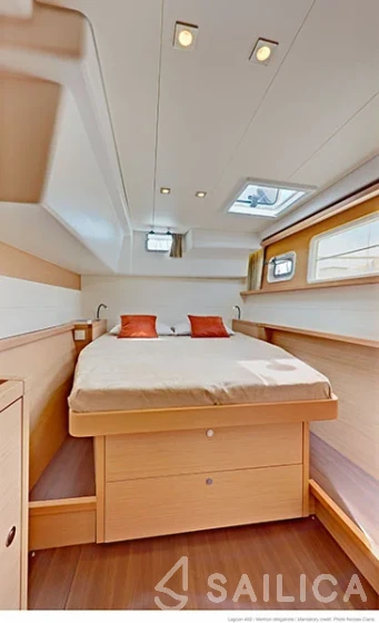 Lagoon 450 - Yacht Charter Sailica