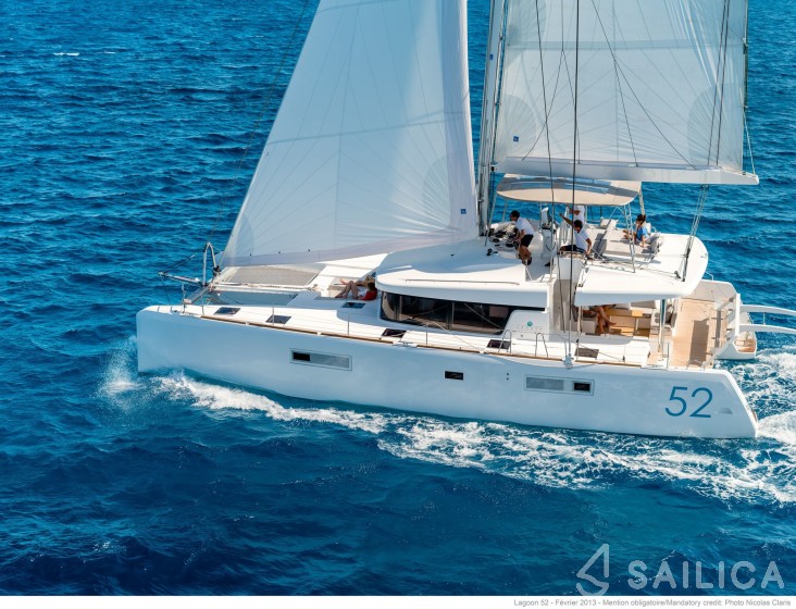 Lagoon 52F - Yacht Charter Sailica