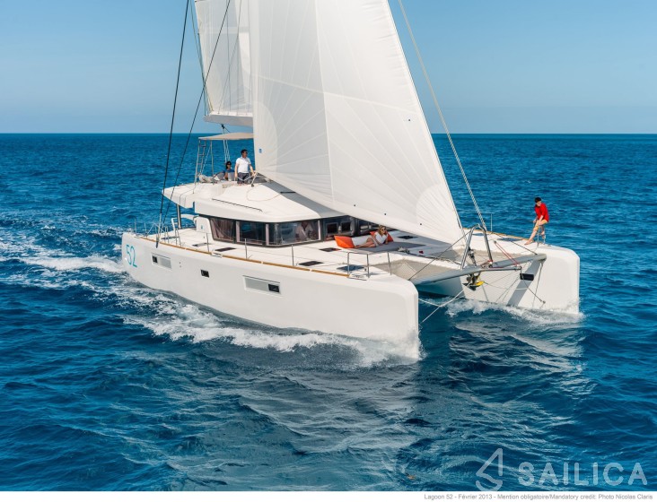 Lagoon 52F - Yacht Charter Sailica