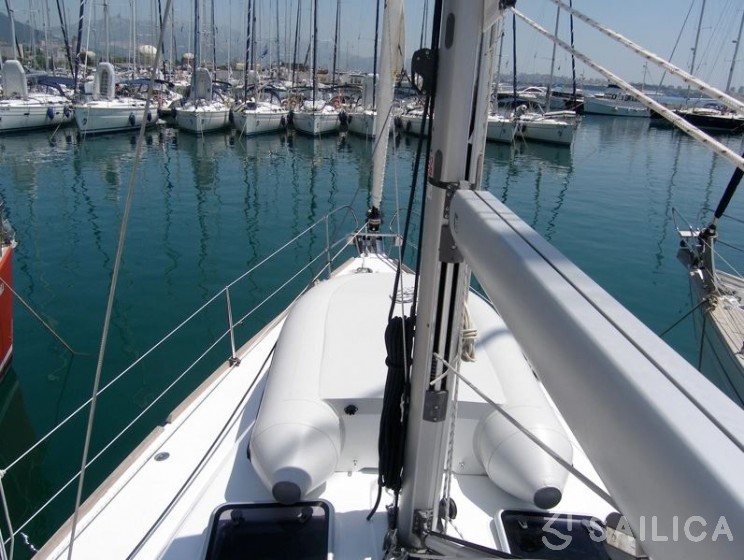 Oceanis 46 - Yacht Charter Sailica