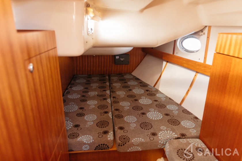 Elan 434 - Yacht Charter Sailica