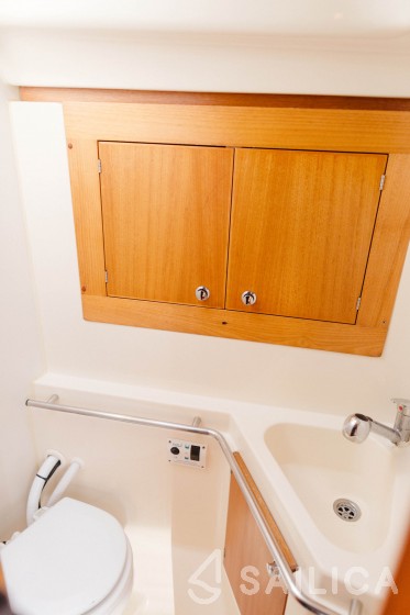 Elan 434 - Yacht Charter Sailica