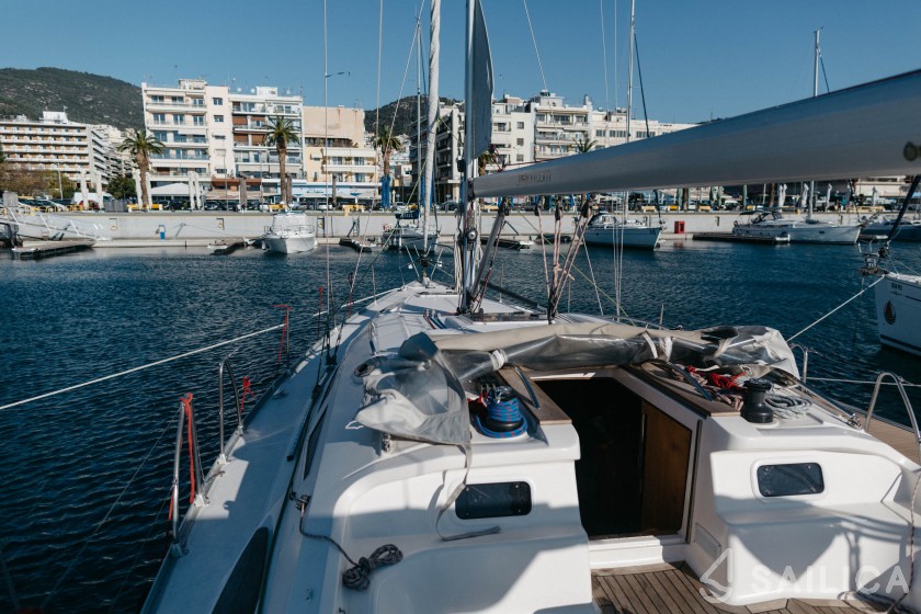 Elan 434 - Yacht Charter Sailica