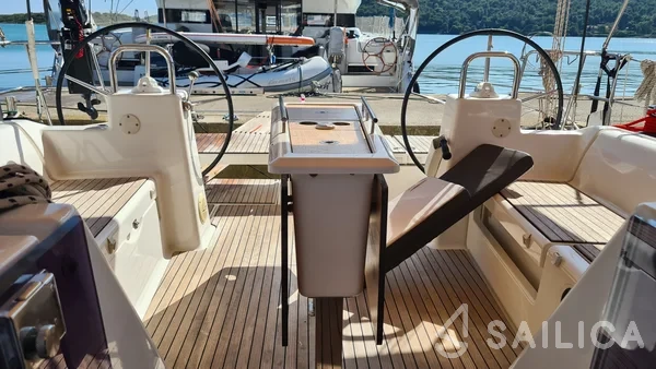 Dufour 460 GL - Yacht Charter Sailica