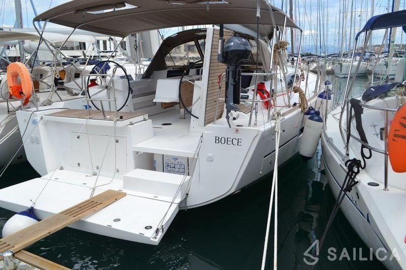 Dufour 460 GL - Yacht Charter Sailica