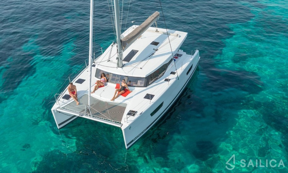 Lucia 40 - 3 cab. - Yacht Charter Sailica