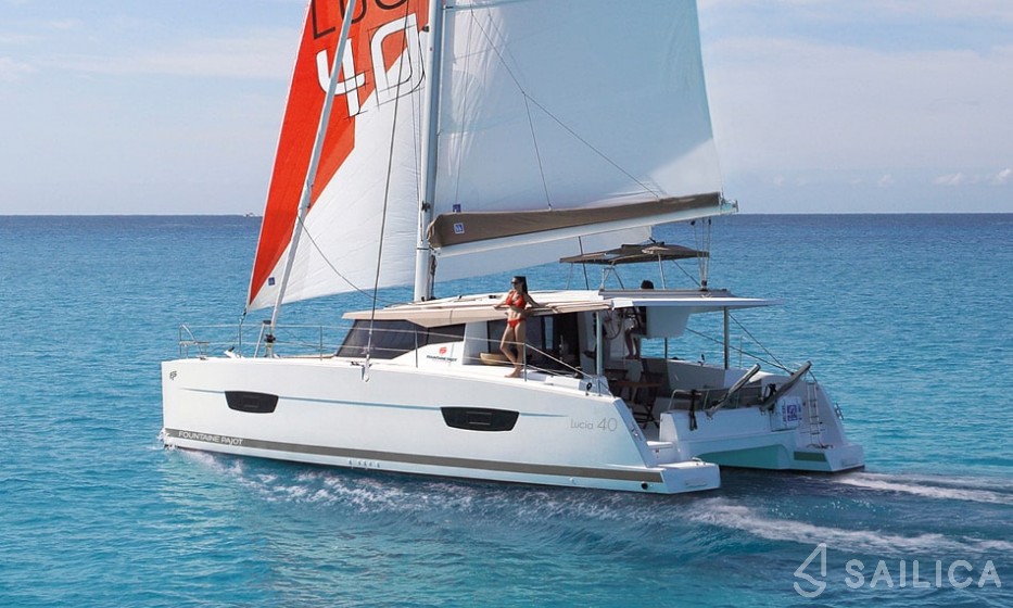 Lucia 40 - 3 cab. - Yacht Charter Sailica