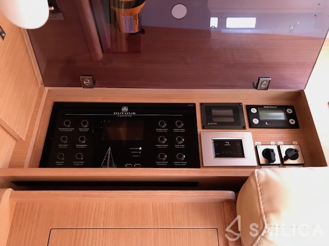 Dufour 460 Grand Large - Yacht Charter Sailica