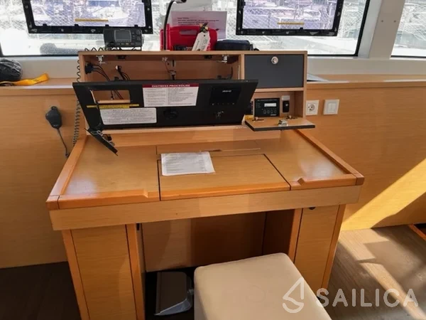 Lagoon 52F - Yacht Charter Sailica