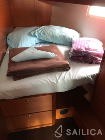 Dufour 460 GL - Yacht Charter Sailica