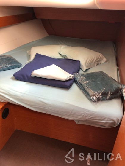 Dufour 460 GL - Yacht Charter Sailica