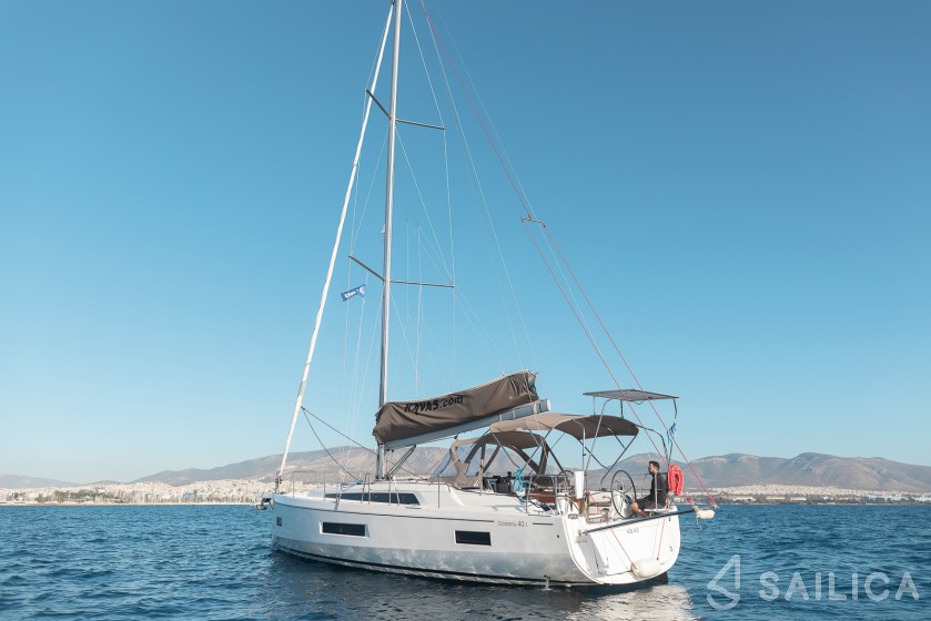 Oceanis 40.1 - Yacht Charter Sailica