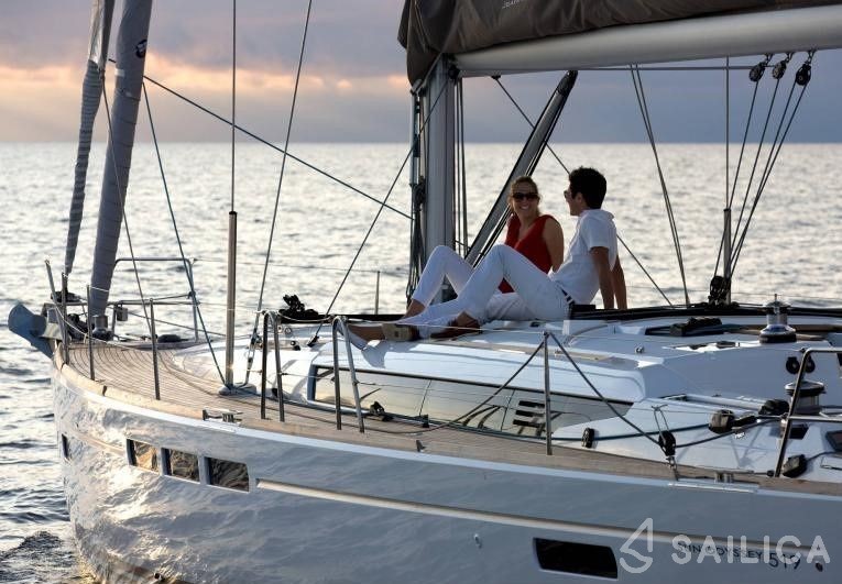 Sun Odyssey 519 - Yacht Charter Sailica