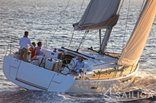 Sun Odyssey 519 - Yacht Charter Sailica