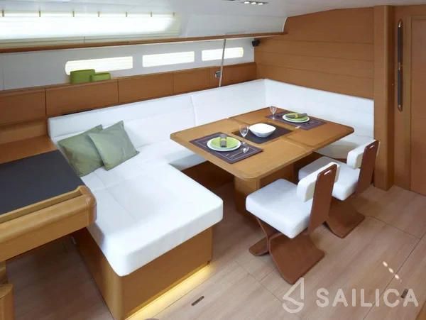 Sun Odyssey 519 - Yacht Charter Sailica