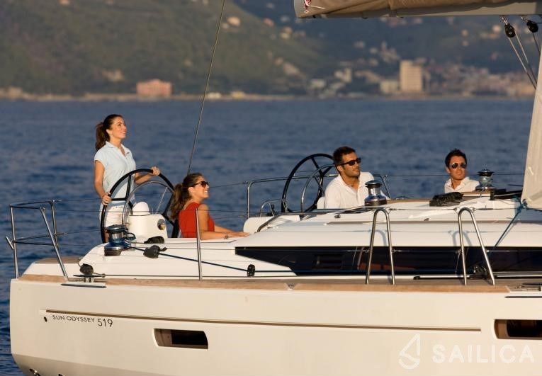 Sun Odyssey 519 - Yacht Charter Sailica