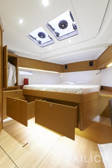 Sun Odyssey 479 - Yacht Charter Sailica