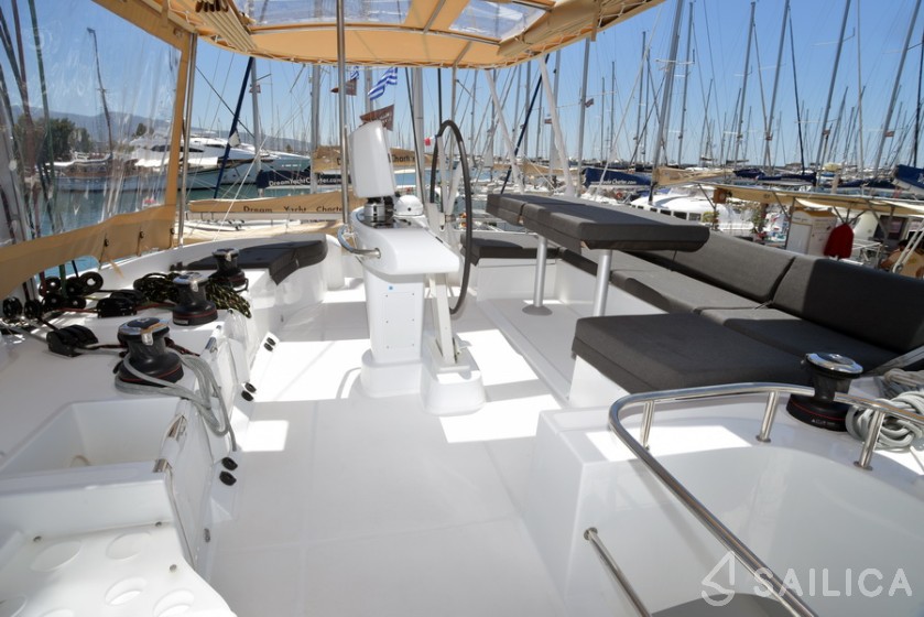Lagoon 52F - Yacht Charter Sailica