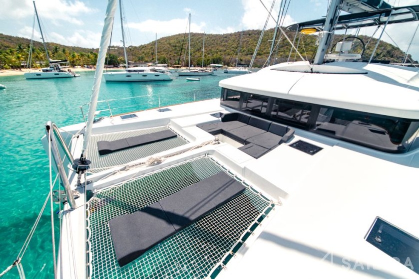 Lagoon 52F - Yacht Charter Sailica