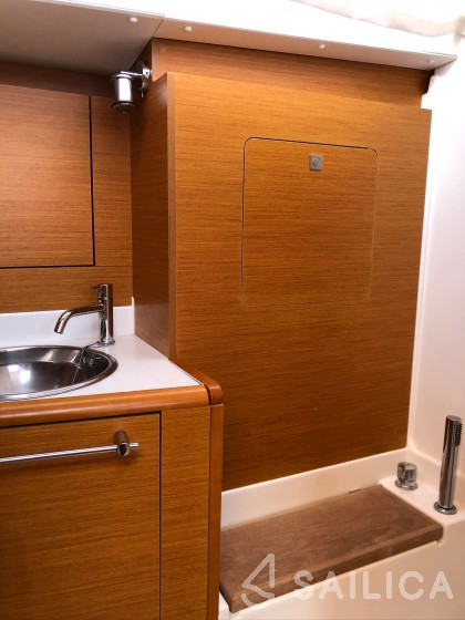 Sun Odyssey 449 - Yacht Charter Sailica