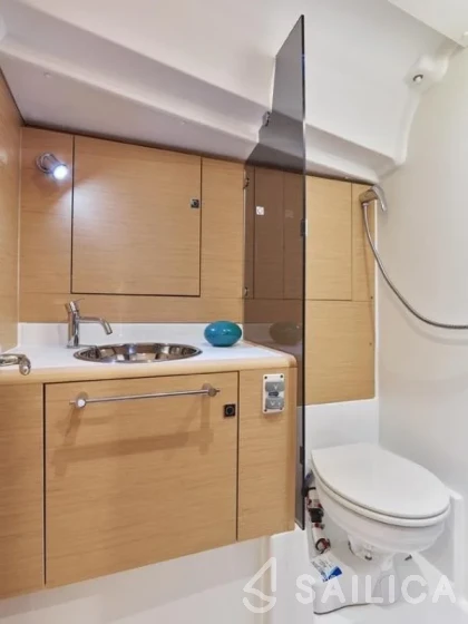 Sun Odyssey 449 - Yacht Charter Sailica