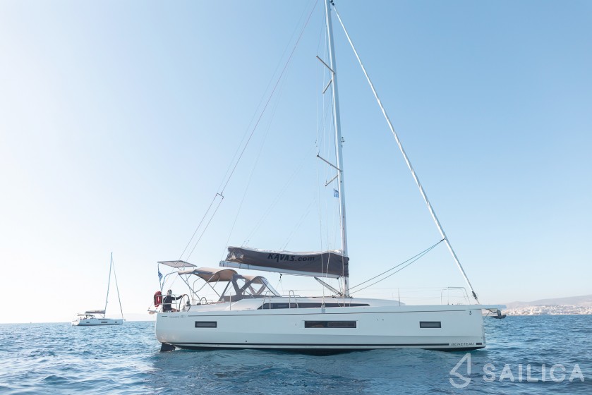 Oceanis 40.1 - Yacht Charter Sailica