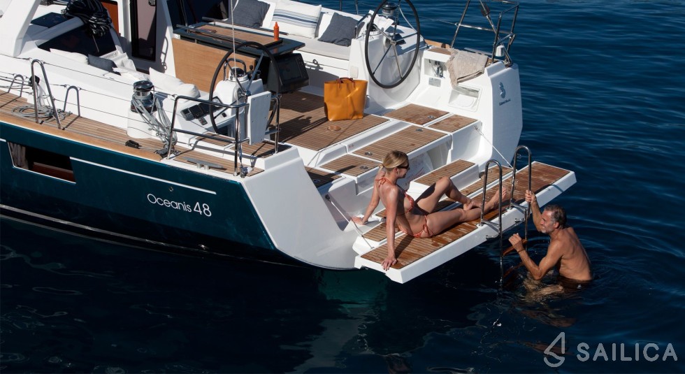 Oceanis 48 - Yacht Charter Sailica